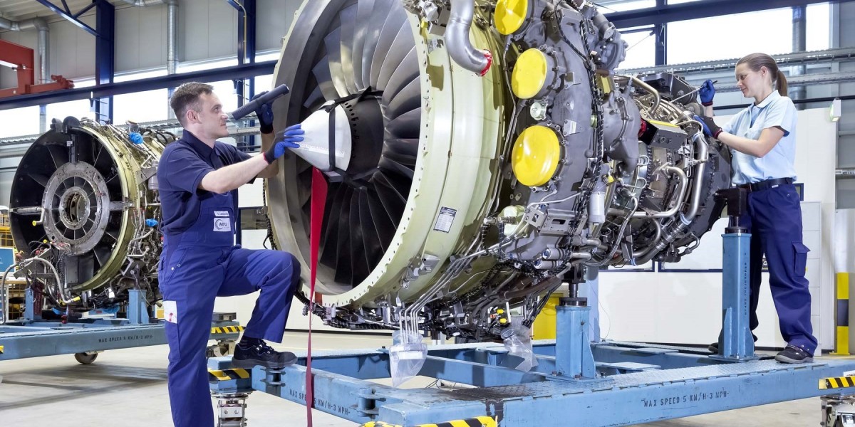 Aircraft Component MRO Market Report: Growth and Forecast 2025–2033