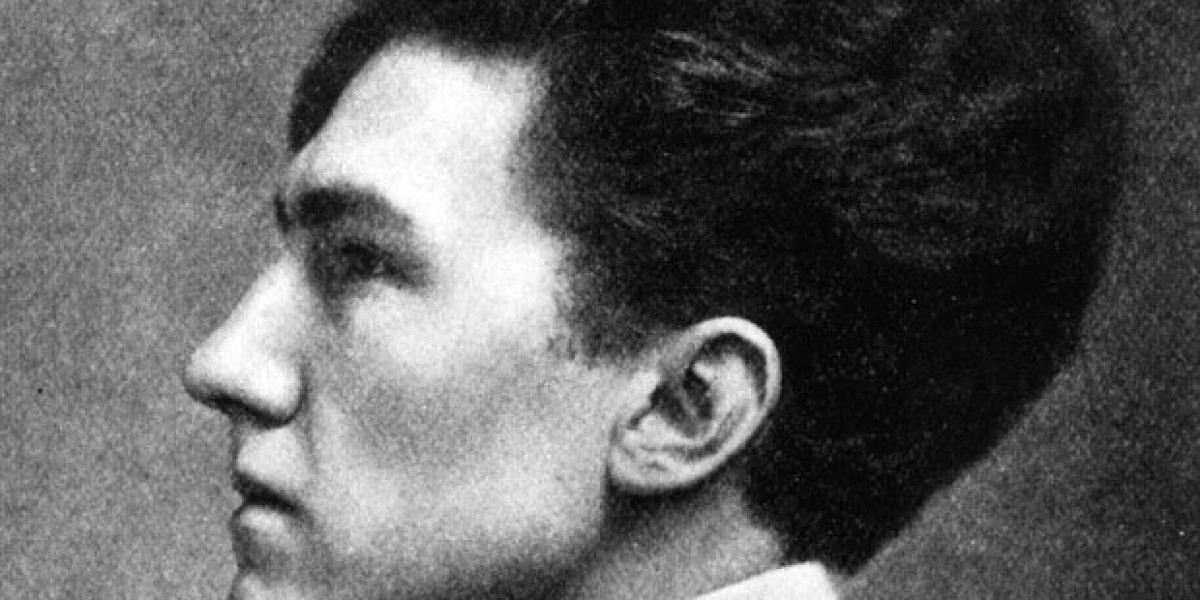 What Is Ezra Pound's Style?