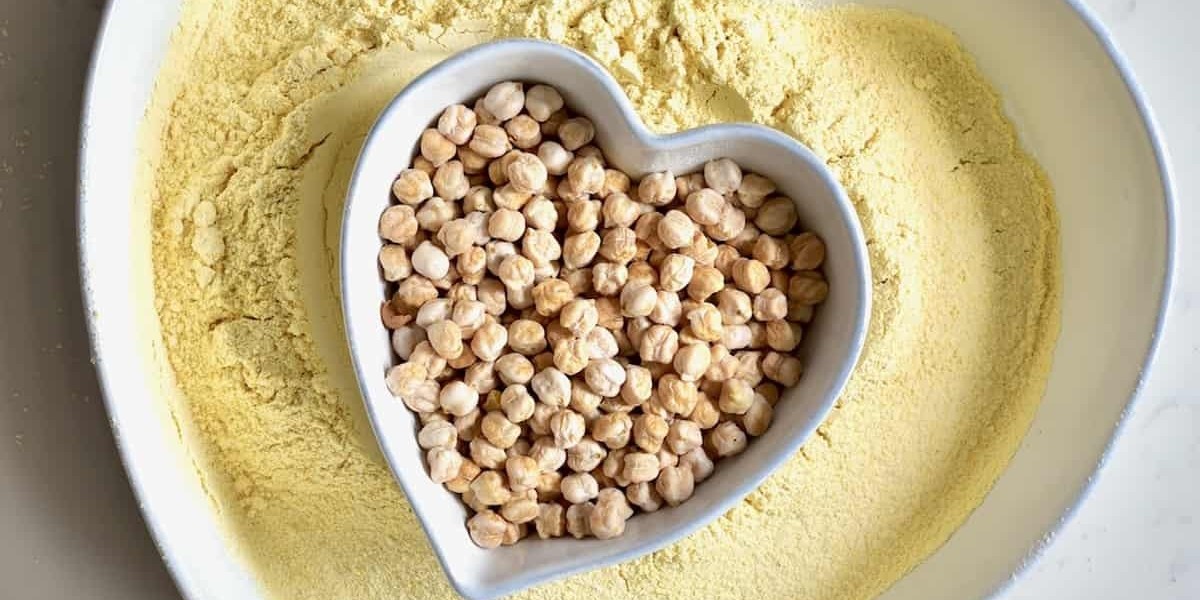 Chickpea Flour Market Dynamics: Navigating Demand Drivers, Supply Constraints, and Industry Movements