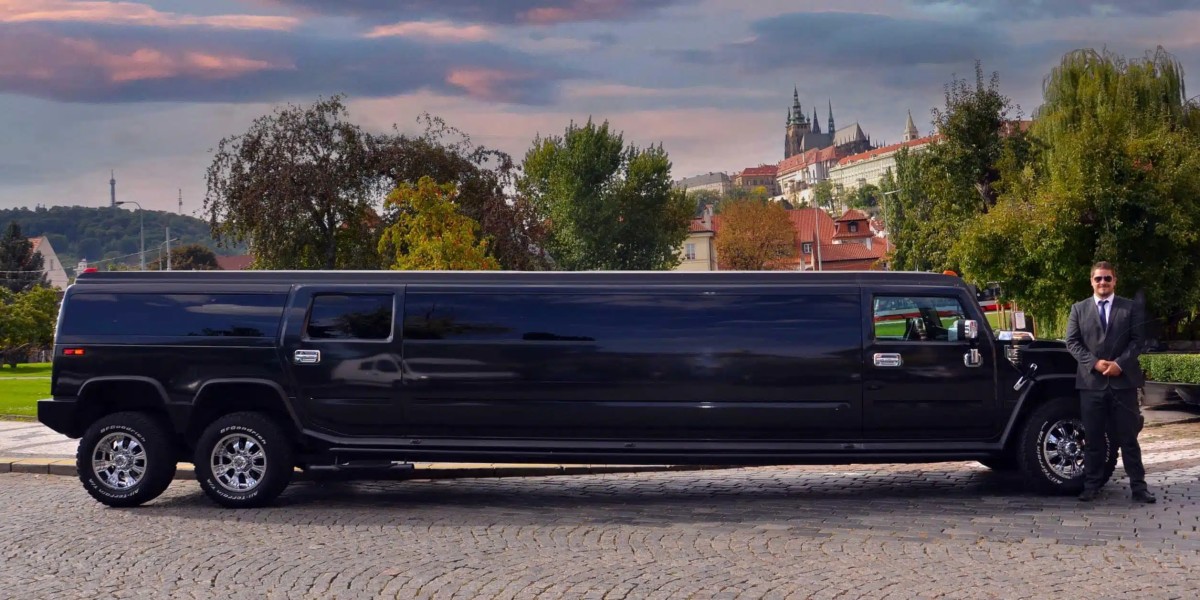 How Long Are Limos? A Guide to Limousine Lengths and Styles