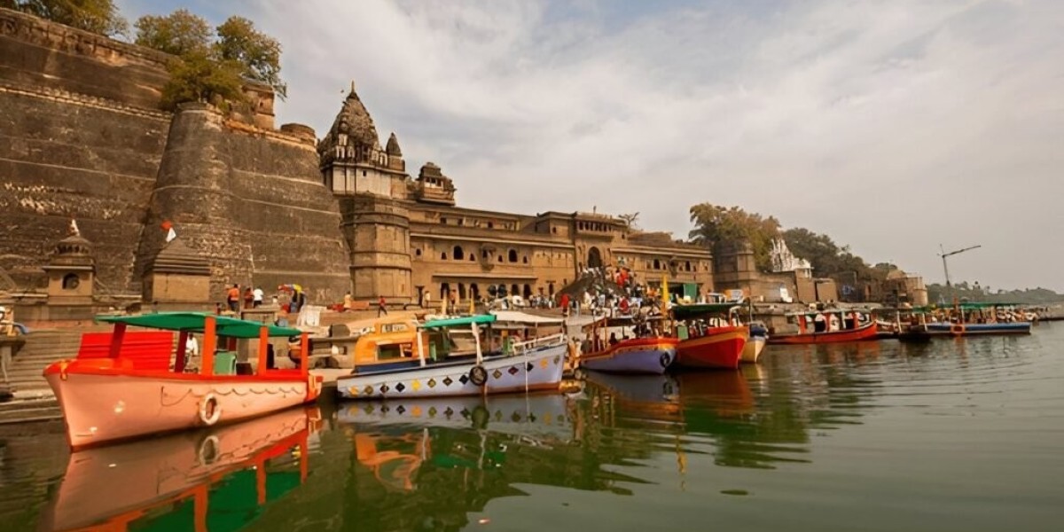 Embark on a Once-in-a-Lifetime Journey: The Ultimate 12 Jyotirlinga Travel Package by Yatra Veda