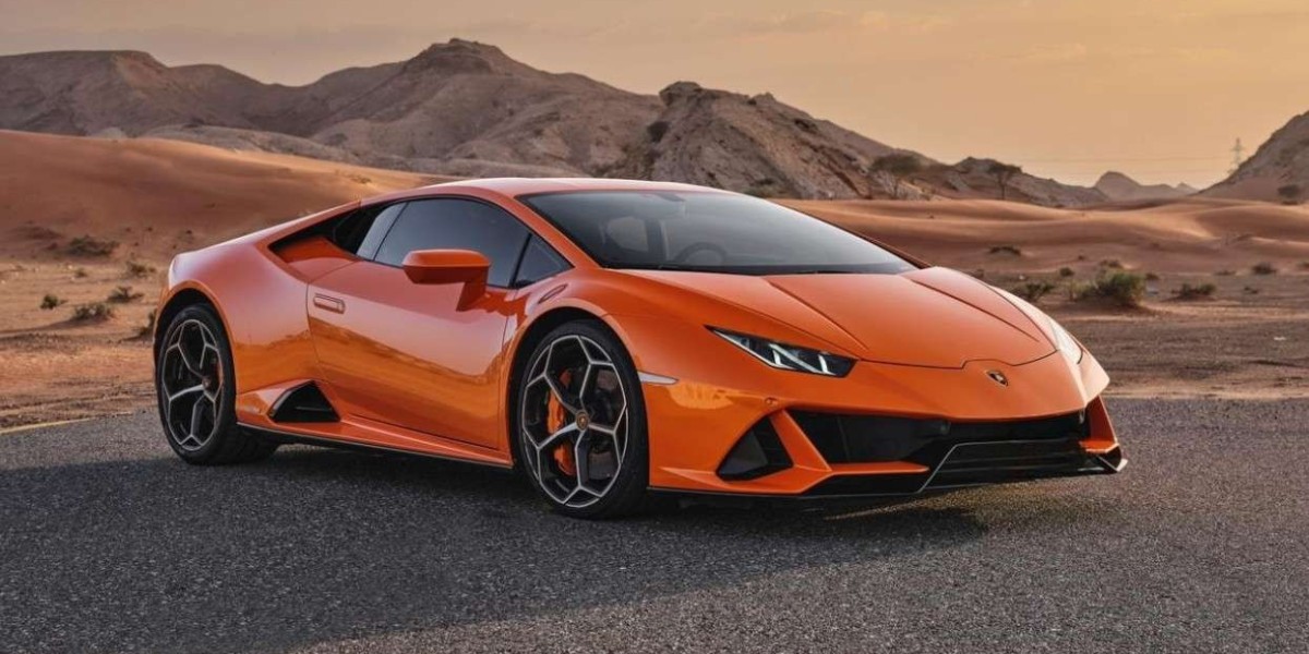 Luxury Car Hire UAE – Travel in Comfort & Elegance