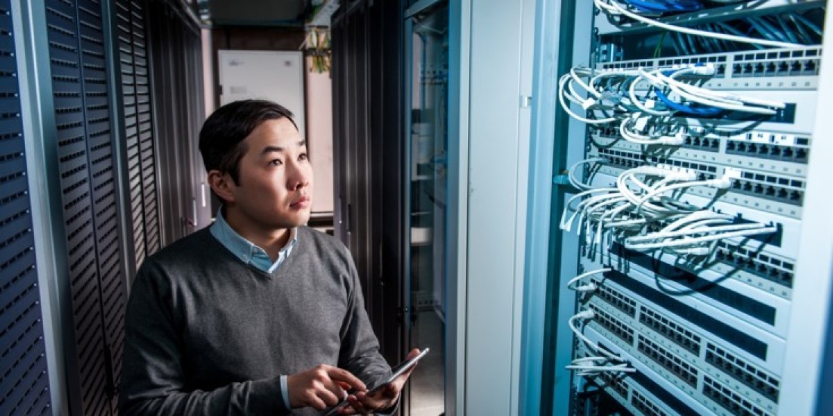 Unlock Lightning Speed with RUCKUS Networks’ Network Adapter