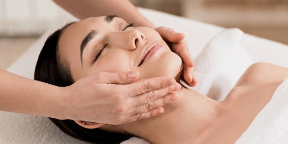 What Is A Glycolic Acid Peel Used For?