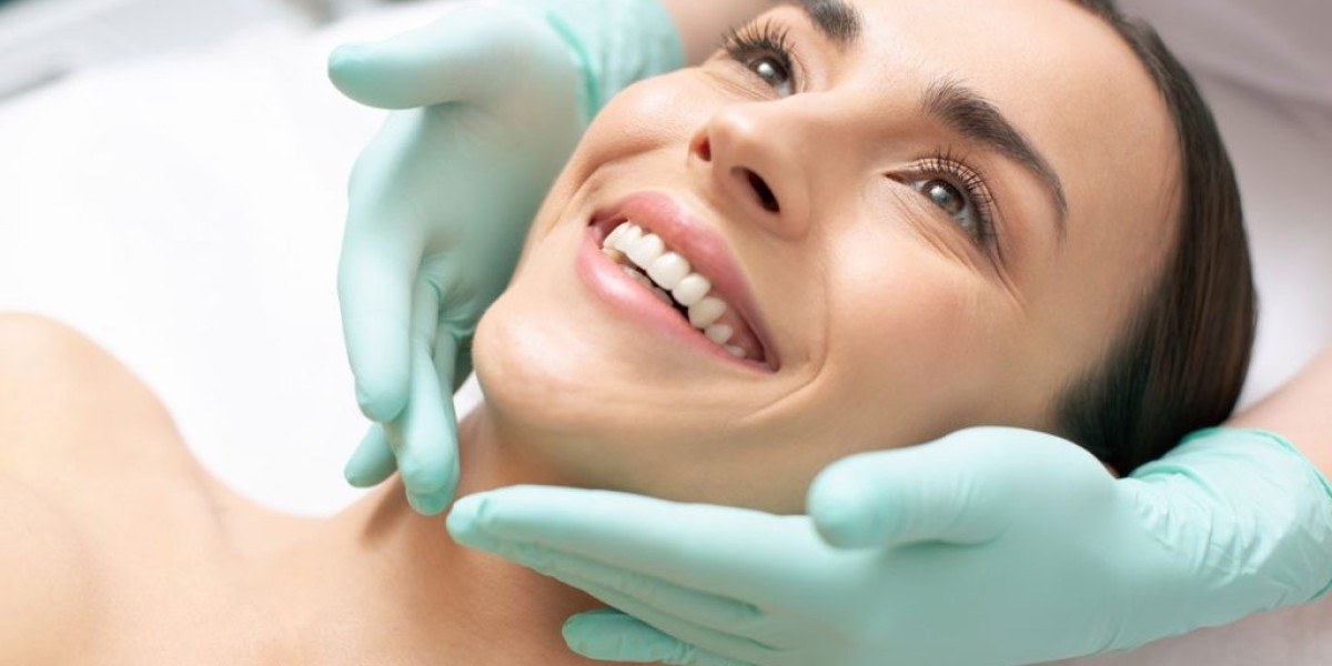 When to Book Hydrafacial for Next-Level Glow Goals