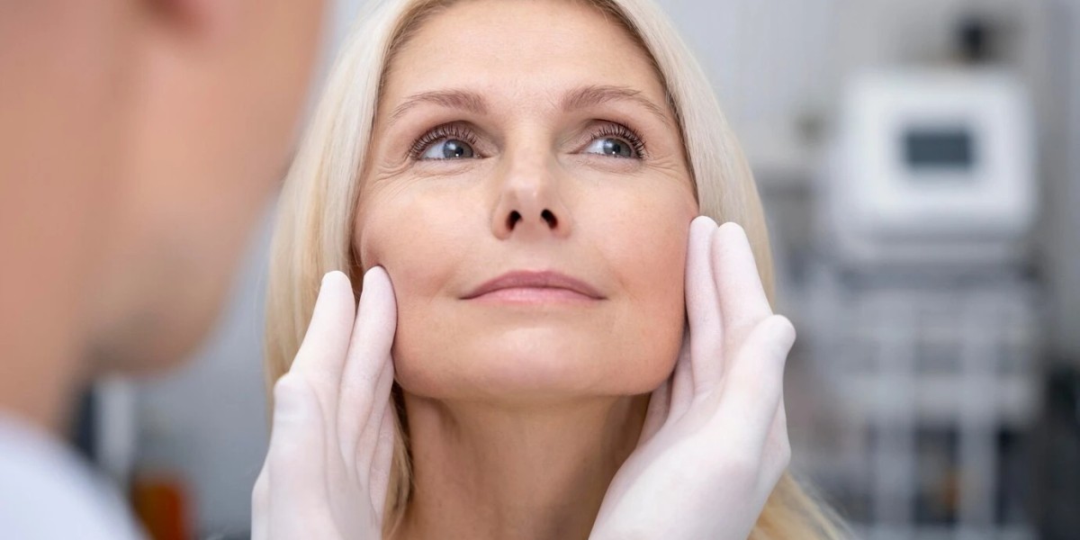 How Do Jawline Fillers Injections Improve Your Profile?