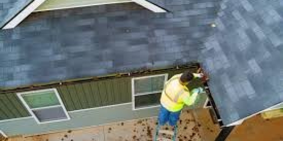Power Washing & Exterior Cleaning in Chicago: Restoring Curb Appeal and Protecting Your Property