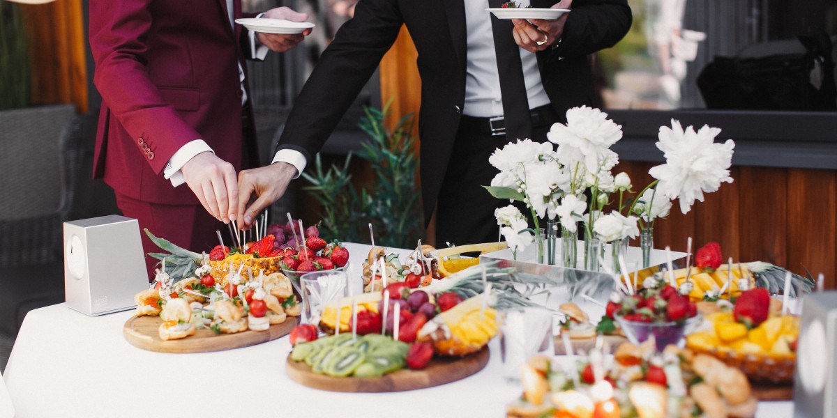 How Wedding Catering Services Elevate Your Special Day