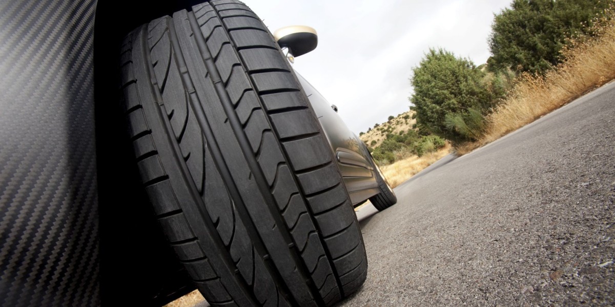 Automotive Tyre Market Summary Highlights Key Drivers, Segments, Challenges, and Future Growth Opportunities