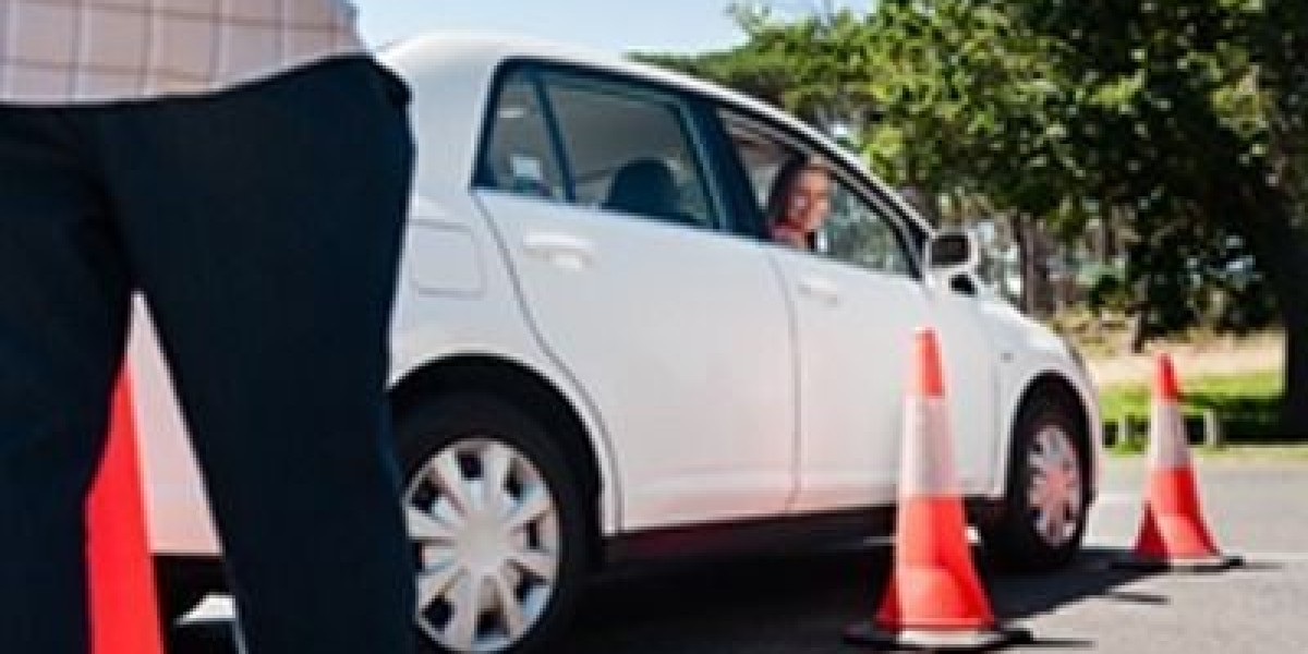 Driving Lessons Derby: Your Guide to Learning the Right Way