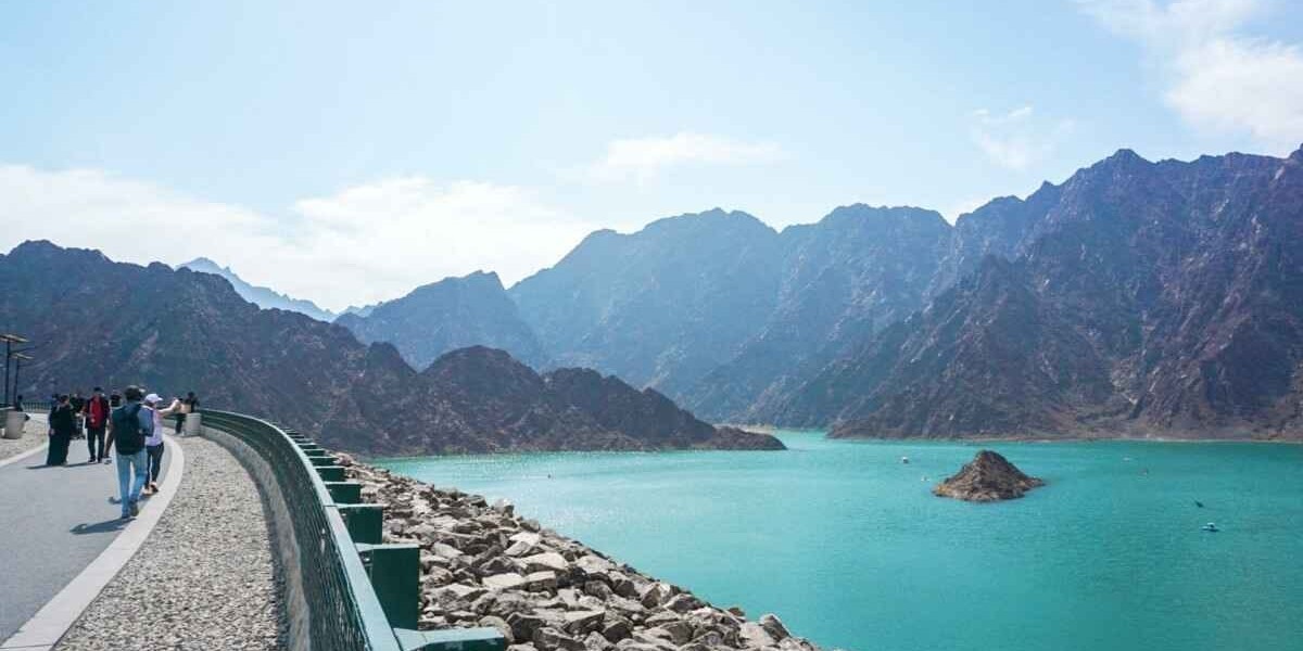 Explore the Untamed Beauty of the Hatta Mountain Tour