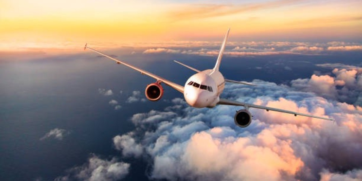 Can You Change the Name on a Flight with American Airlines?