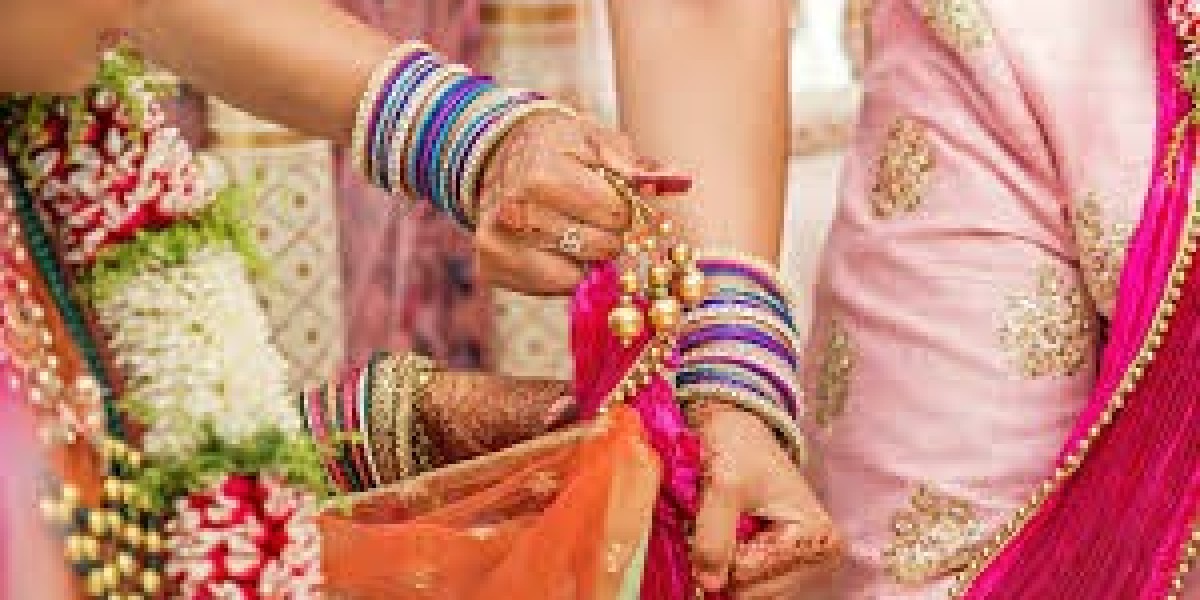 Ezhava Matrimony Services: Honoring Tradition with Modern Matchmaking