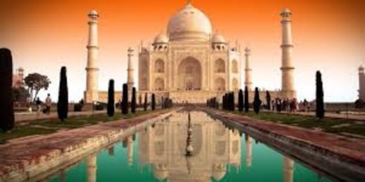 Chandigarh To Agra Taxi