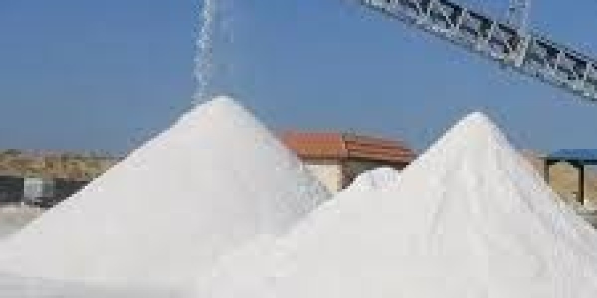 Industrial Salt Market Dynamics Shaped by Trade, Technology, and Sectoral Shifts