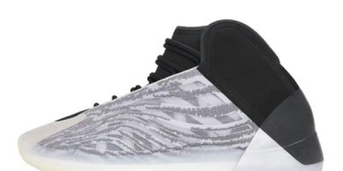 Yeezy 750全面解析：adidas聯名經典再現潮流巔峰