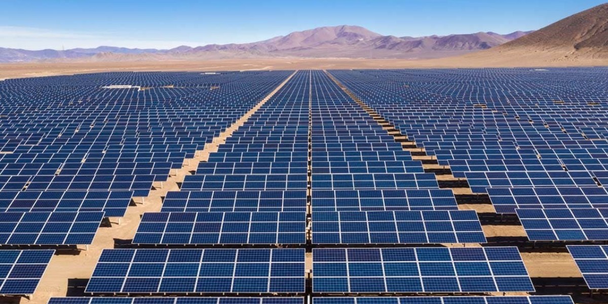 Solar Energy Market Innovations Reshaping Renewable Energy Development and Global Infrastructure