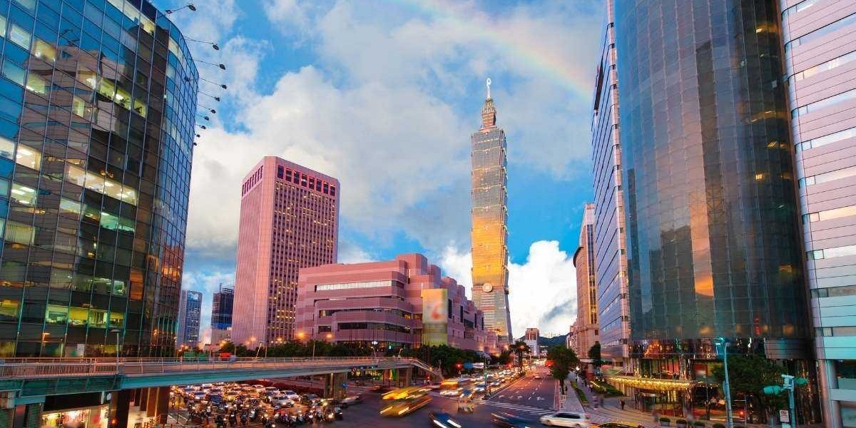 2025香港寄英國包裹最全攻略 寄英國最平方法、流程與注意事項