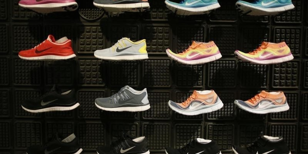 Step Up in Style: Exploring the Best Shoes Brands in Pakistan