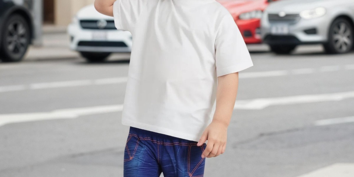 “Little Styles, Big Savings: The Ultimate Clearance Sale on Baby Shirts & Shorts”