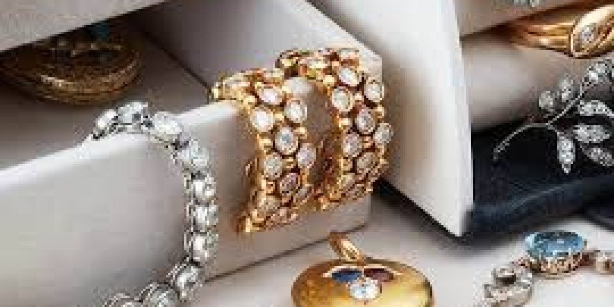 Explore Japan Jewelry Market Trends, Growth Opportunities, and Revenue Forecasts to 2032