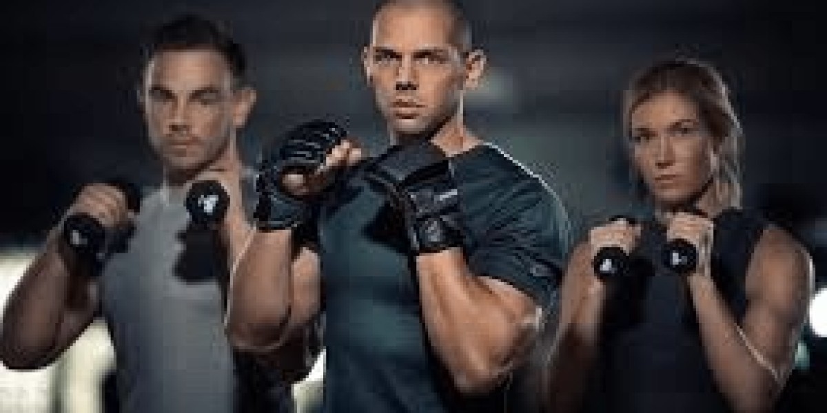 Transform Your Body with Boxing Boot Camps & 5-Star Training