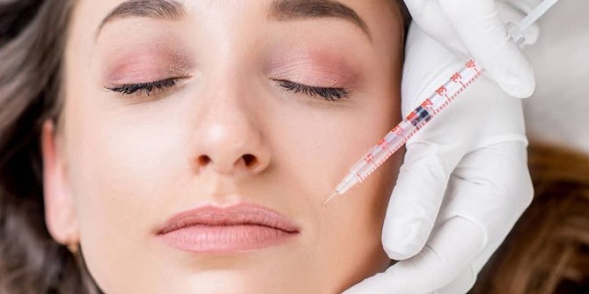 Training and Credentials of the Best Botox Doctors in Islamabad