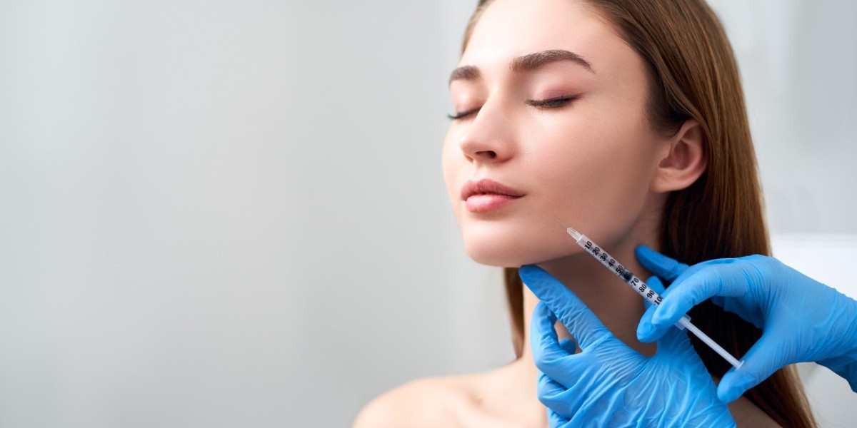 Sculptra for Smile Lines: Dubai’s Natural Approach