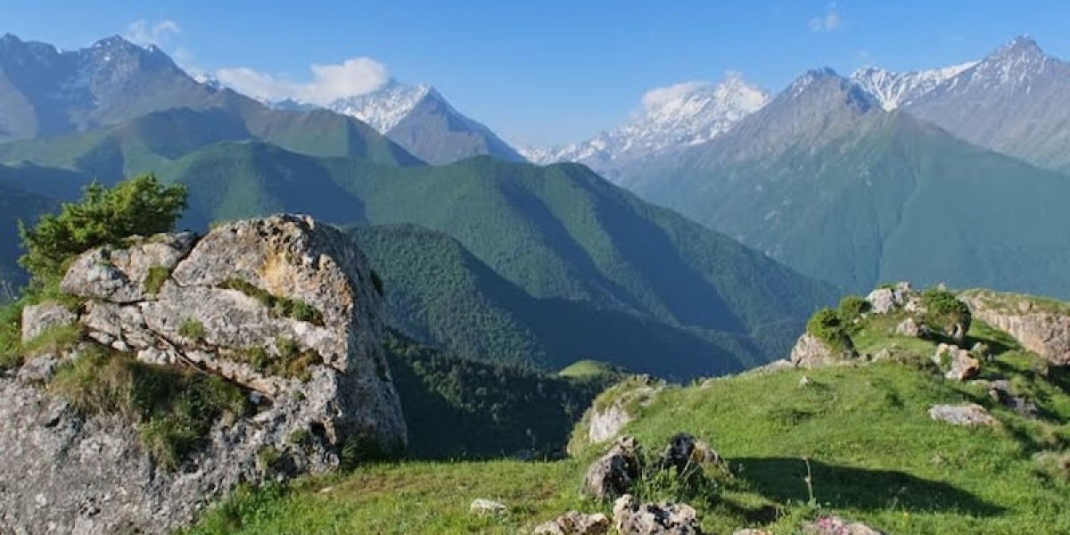 Adventures in Georgia: Trekking the Caucasus, Paragliding in Gudauri & Wine Country Wanders