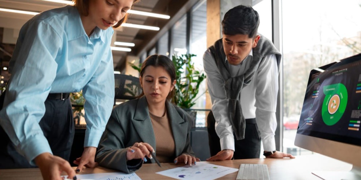 Can a B.Com in Business Management Help You Build a Strong Career
