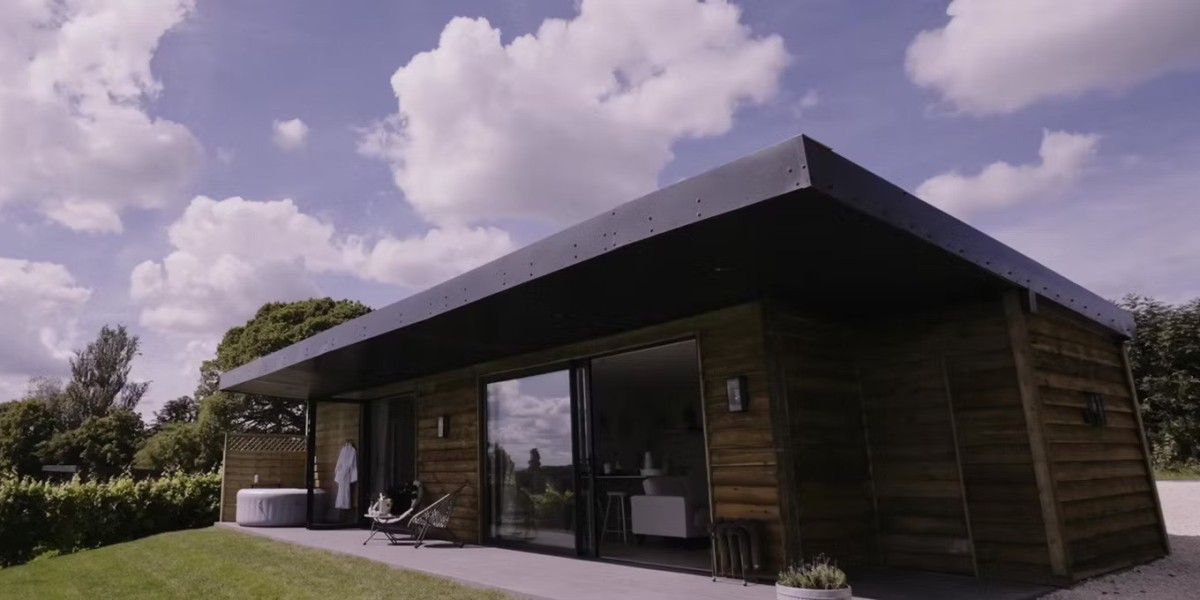 Stars and Vines: Discover the Charm of Luxury Countryside Lodges in the Heart of Herefordshire