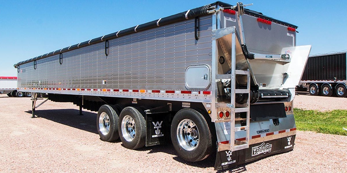 Global Semi-Trailer Market Trends: Technological Advancements and Regional Growth Projections