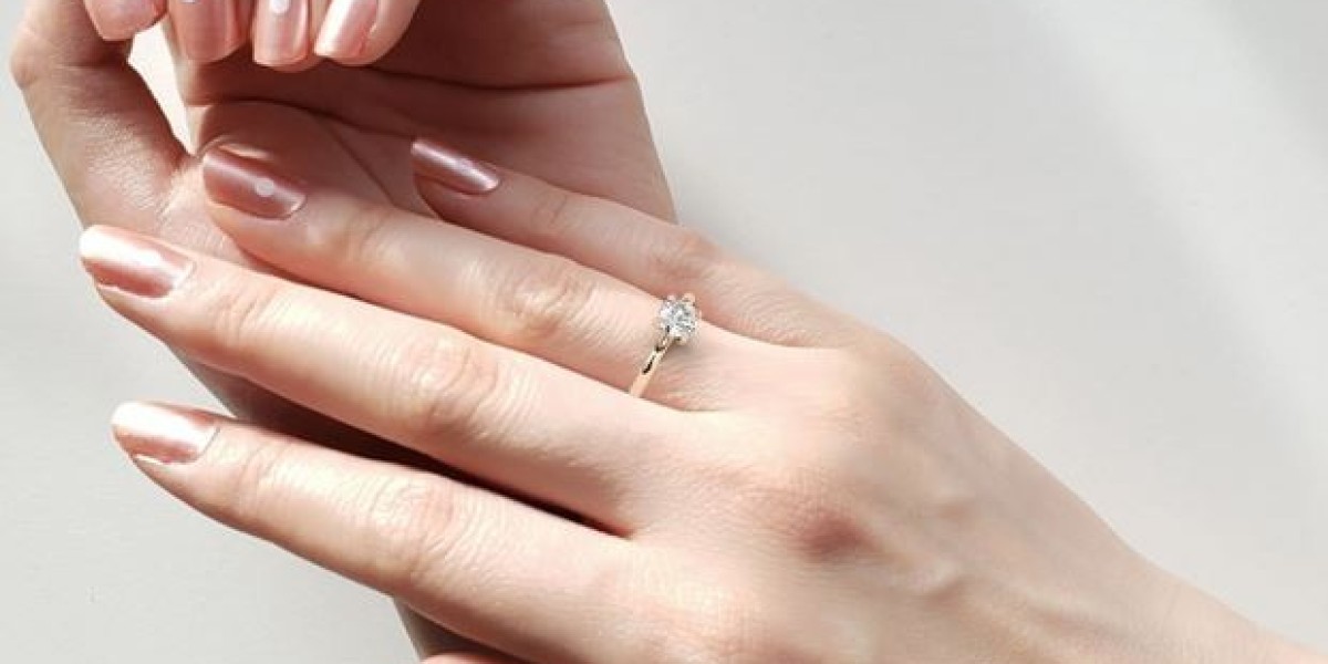 Why Choose Designer Lab Grown Diamond Engagement Rings from Vertelier for Your Special Day