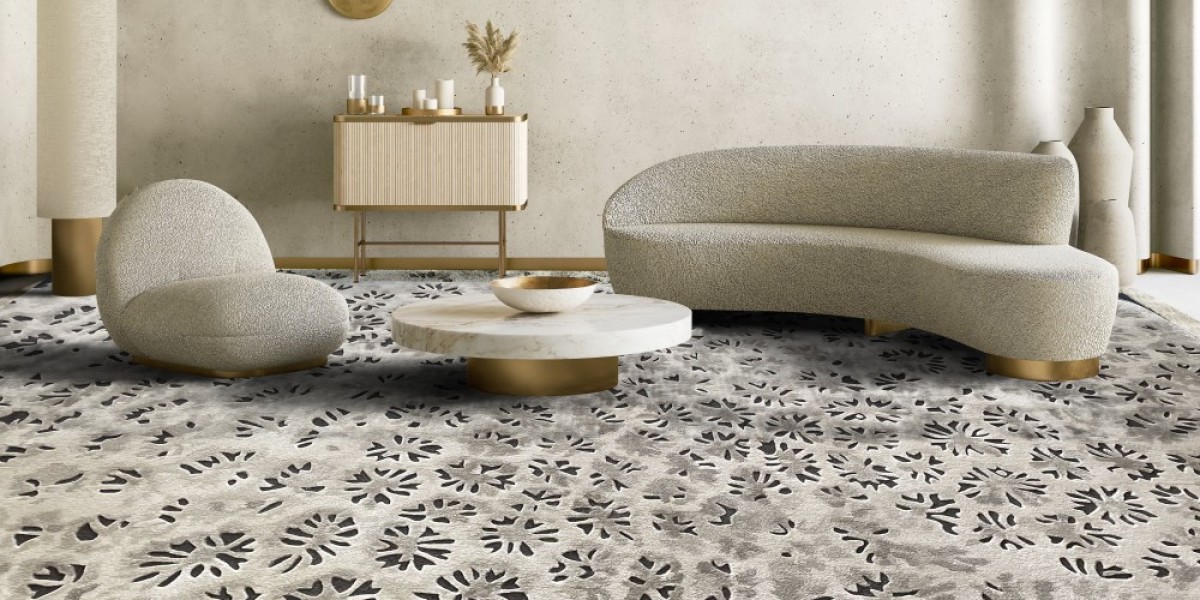 How to Maintain and Clean Wall-to-Wall Carpets Properly