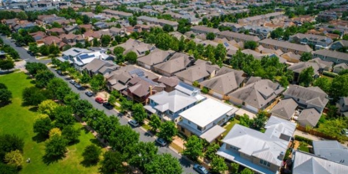 Why More Buyers Are Moving to the Dallas Suburbs in 2025