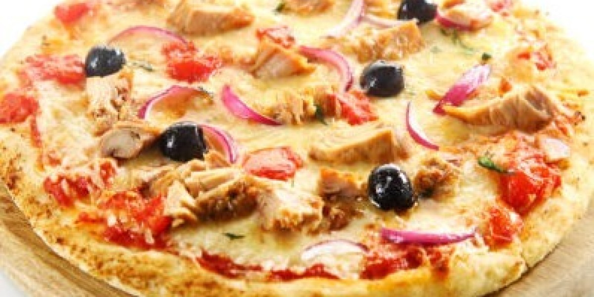 Discover the Best Pizza Marbella Has Ever Tasted – Tucan Bakery