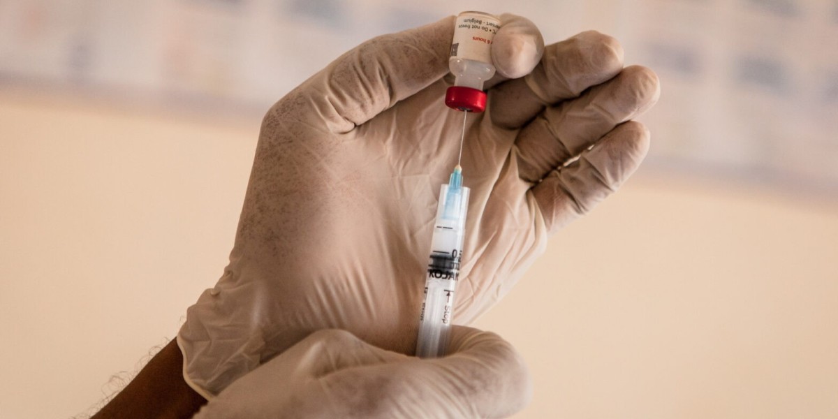 Pneumococcal Vaccines Market is Estimated to Witness High Growth Owing to Advancements in Conjugate Vaccine Technology