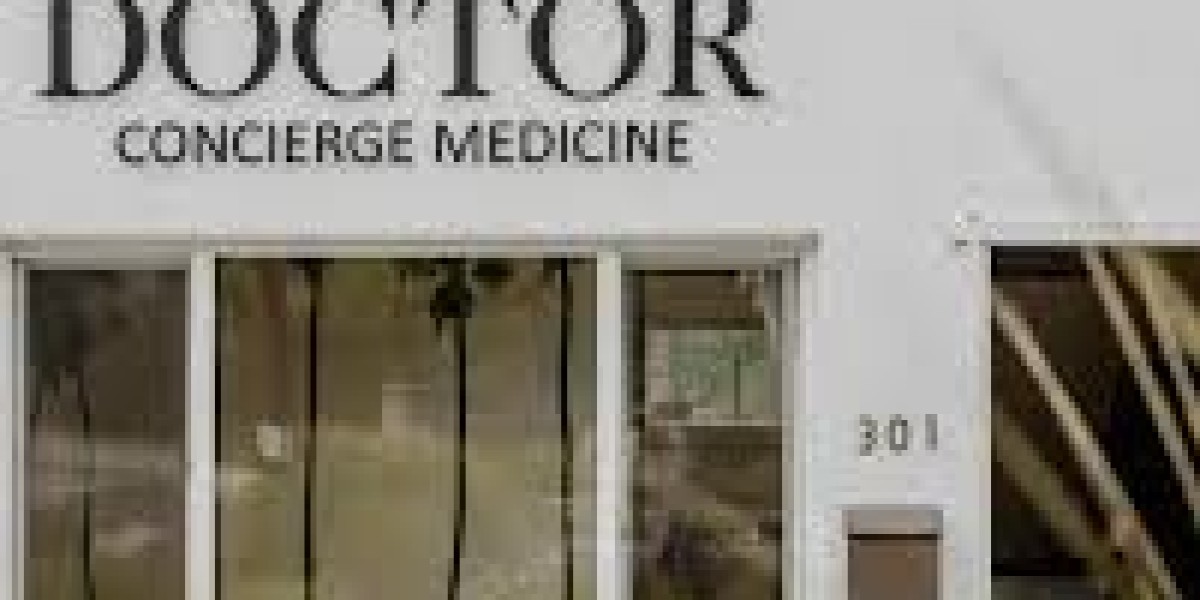 Stay Healthy Abroad with Expert Travel Medicine in Solana Beach
