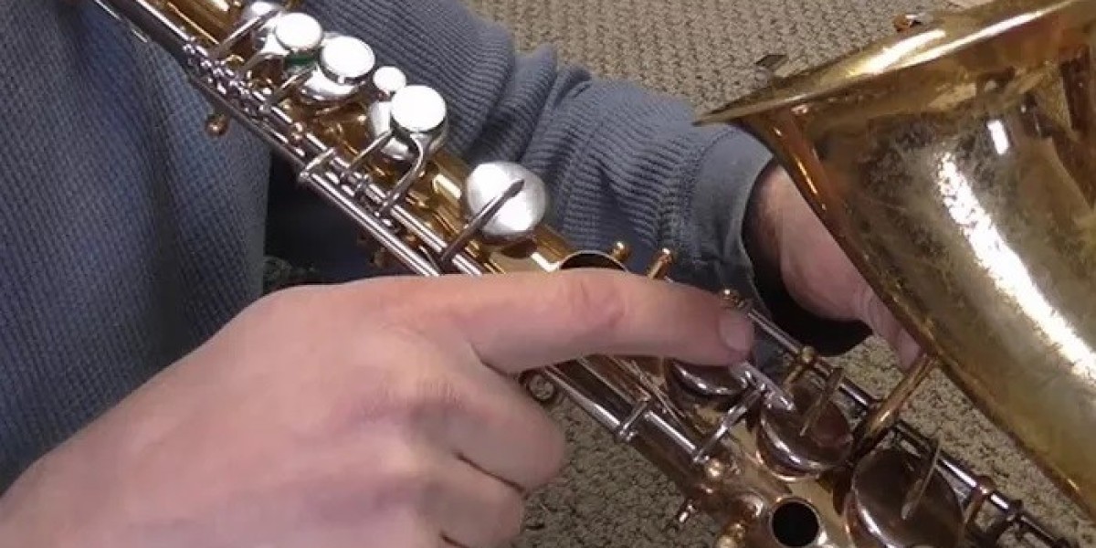 How Many Buttons Does a Saxophone Have? You Need Know