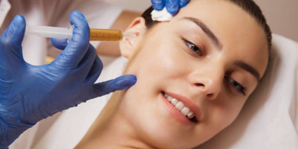 Is a Chemical Peel Right for Your Skin Type? Riyadh Specialists Weigh In