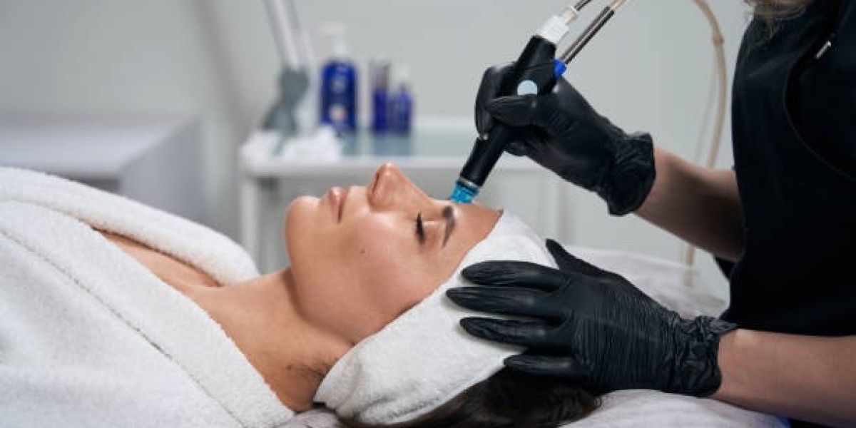 HydraFacial in Riyadh: The Celeb-Favorite Treatment