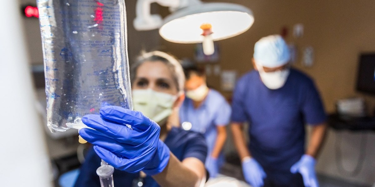 IV Drip: Fluids for Surgery – Why Patients Need Them Before & After