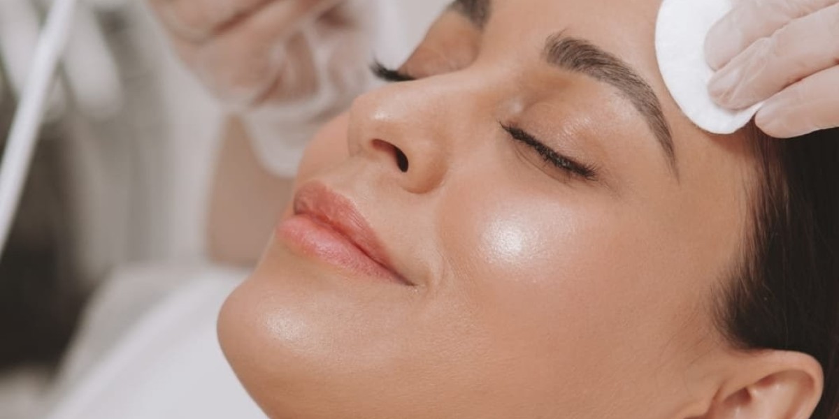 What Are the Cost of Deep Cleansing Facial?