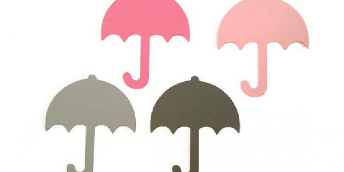 Custom Swing Tags UK: A Signature Detail That Defines Modern Brands