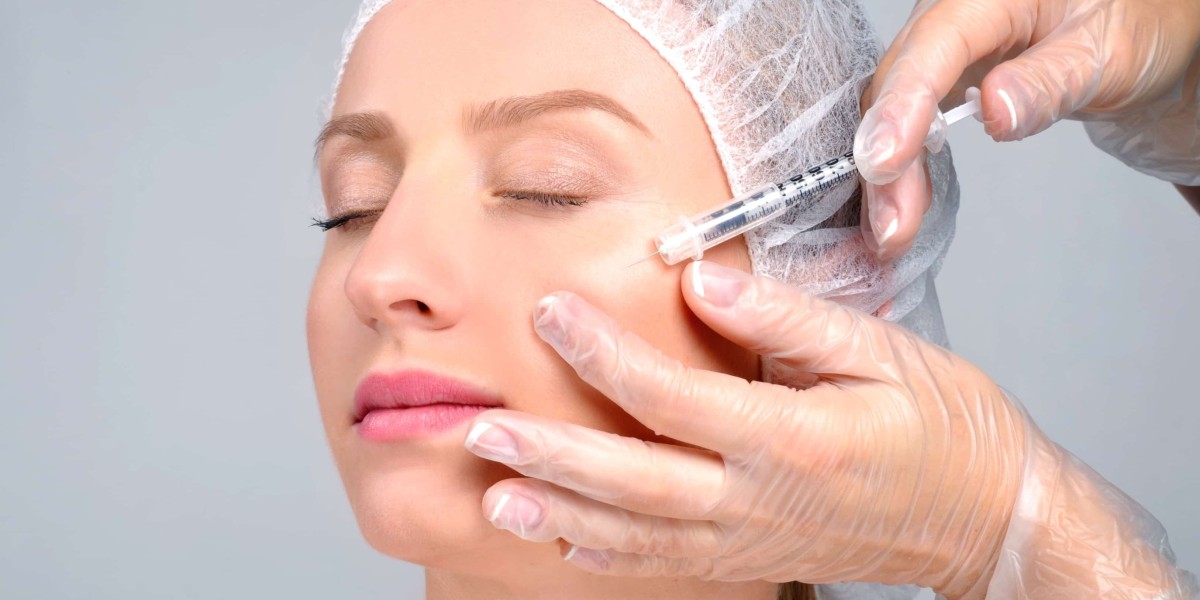 How Filler Injection Works to Smooth Wrinkles Effectively