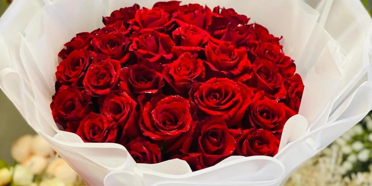 5 Creative Ways to Reuse Old Bouquets at Home (Tips & Tricks)