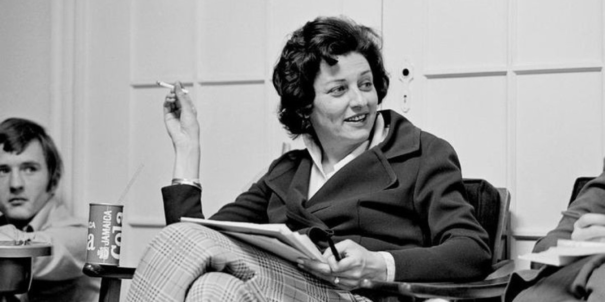 How does Anne Sexton blend personal and universal themes?
