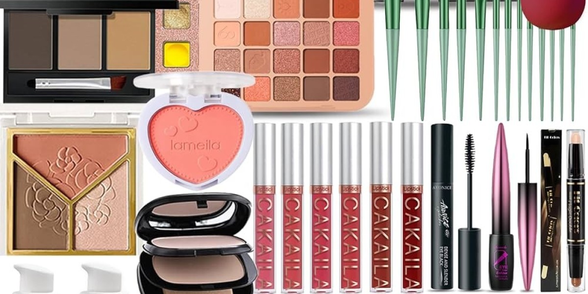 A Comprehensive Study on Glitter Eyeshadows and Eye Makeup