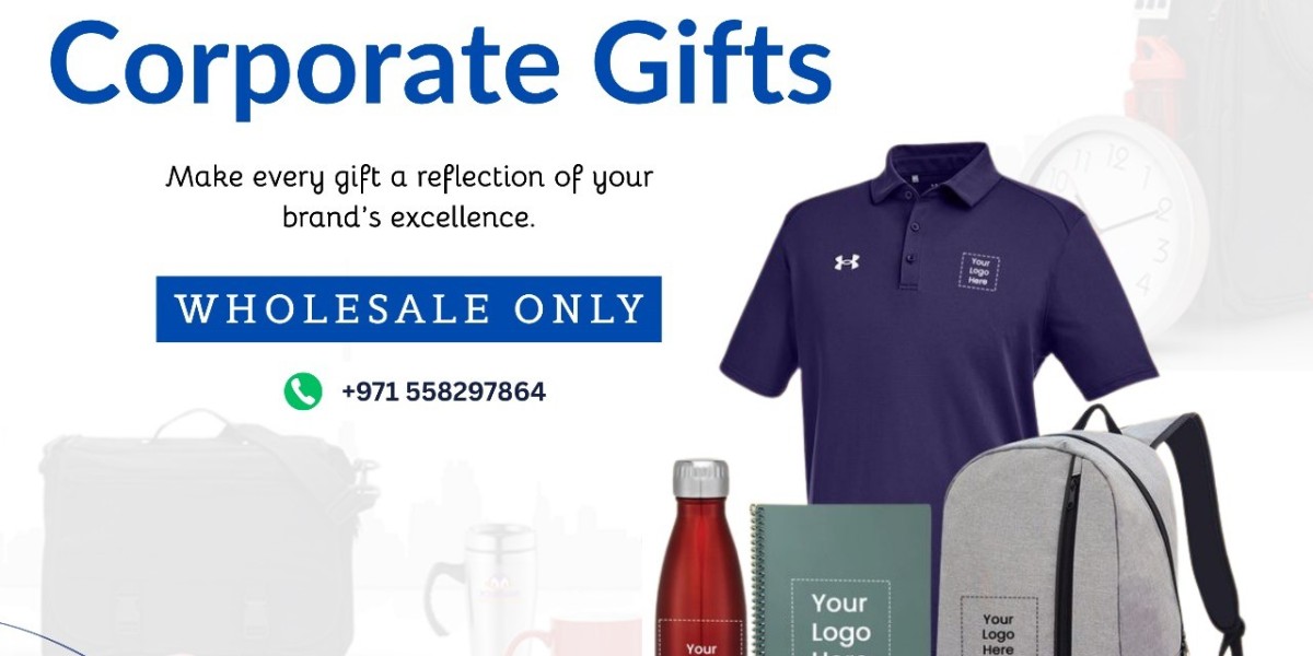 Stylish and Functional: Why Cosmetic Bags Make Ideal Corporate Gifts in Dubai