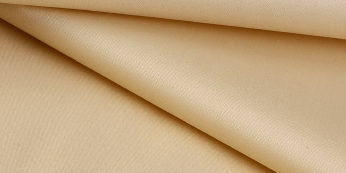 Top 7 Yarn Dyed Fabrics for Stylish Black Shalwar Kameez